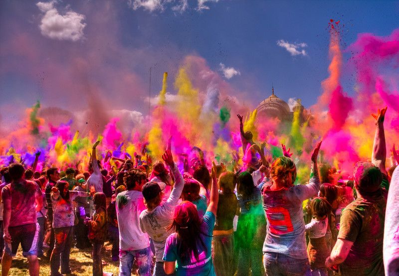 Join us for Halifax Colour Festival 2021 where music and dance combine with colours. "Spread Love and Joy" as we countdown to COLOUR SMASHES every half hour. Halifax Colour Festival is presented by Dalhousie Gujarati Student Association (DAL GSA) in partnership with IFCNS - Indian Festivals Club of Nova Scotia [IFCNS].